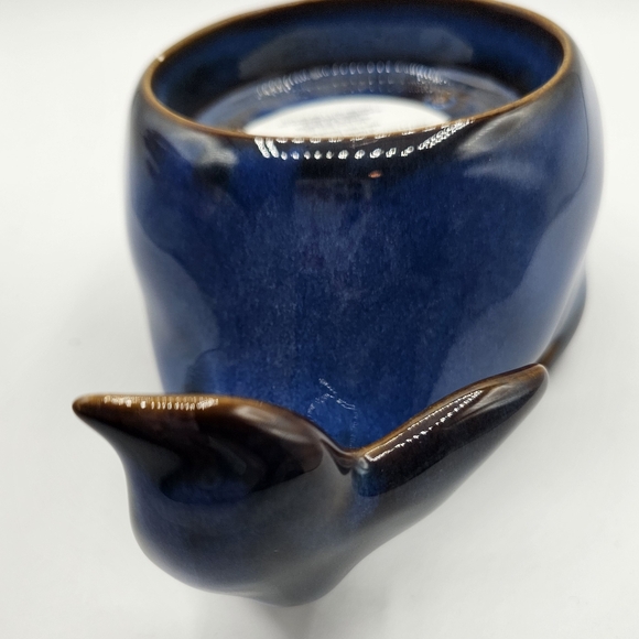 Bath & Body Works Blue Whale Ceramic Candle Holder - Picture 7 of 8